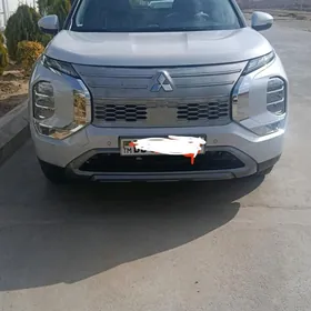 Mitsubishi Outlander Sport 2025