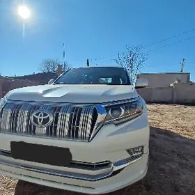 Toyota Land Cruiser Prado 2021