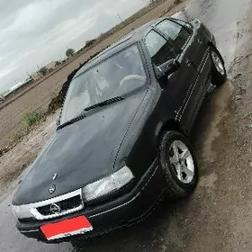 Opel Vectra 1990