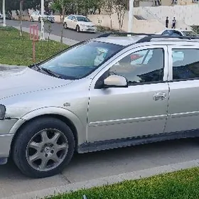 Opel Astra 2003