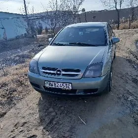 Opel Vectra 2004