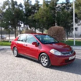 Nissan Versa 2010