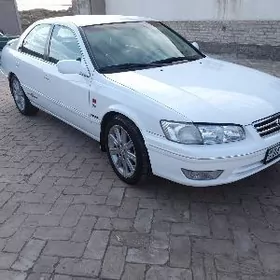 Toyota Camry 1998