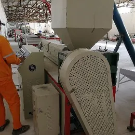 Halta önümçilik zawody