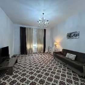 ARENDA JAÝ.MIR 7.6 ET .4 KOM