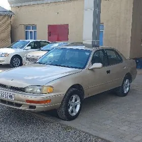 Toyota Camry 1993