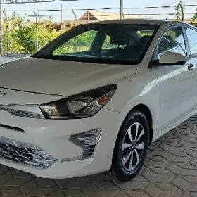 Kia Rio 2021