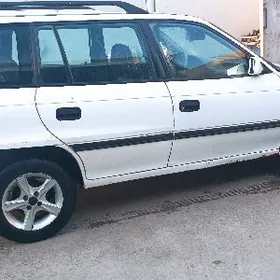 Opel Astra 1993