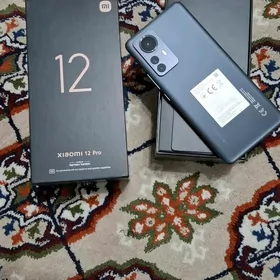 Xiaomi 12 Pro