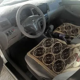 Toyota Corolla 2002
