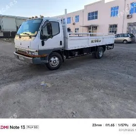 Mitsubishi Fuso 2004