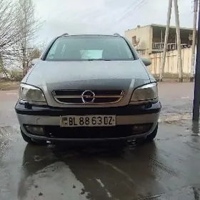 Opel Zafira 2003