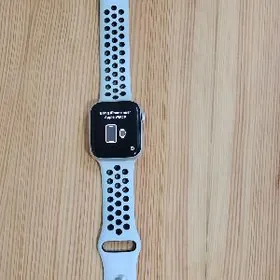 Apple Watch SE 44mm Orginal!