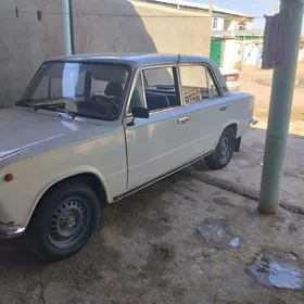 Lada 2104 1984