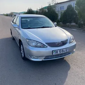 Toyota Camry 2004
