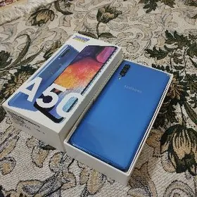 Samsung A50 4/64Gb