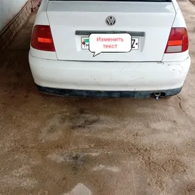 Volkswagen Polo 1998