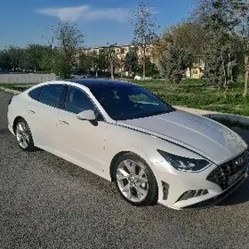 Hyundai Sonata 2022