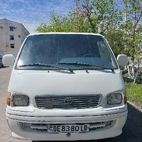 Toyota Hiace 2001