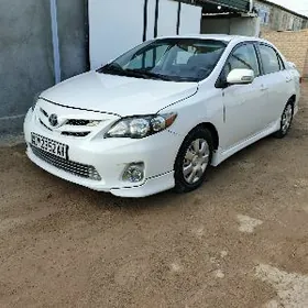 Toyota Corolla 2011