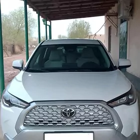 Toyota Corolla Cross 2025