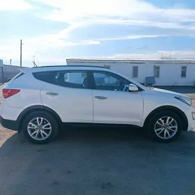 Hyundai Santa Fe 2013