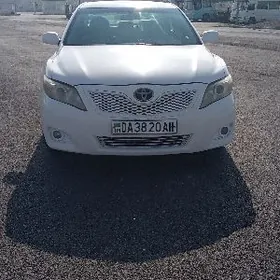 Toyota Camry 2010