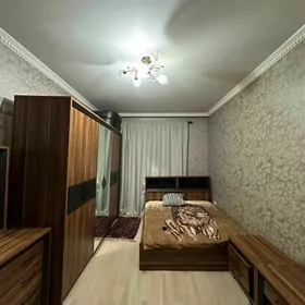 Arenda 11mkr 3komnat