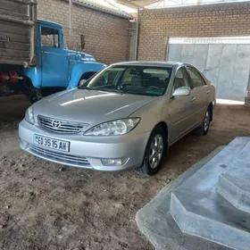 Toyota Camry 2005