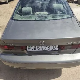 Toyota Camry 1998