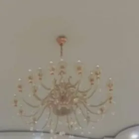 Люстра большая  lystra