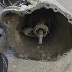 nissan urvan koropka