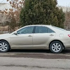 Toyota Camry 2008