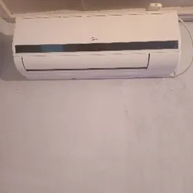 kondinsioner motory ýanan