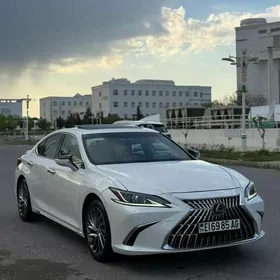 Lexus ES 350 2023