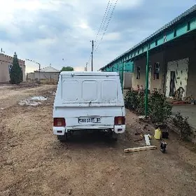 Москвич 412 2000