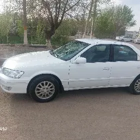 Toyota Camry 1999