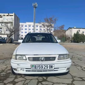 Opel Astra 1993