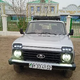 Lada Niva 2000