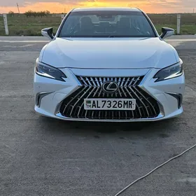 Lexus ES 350 2020