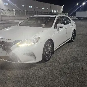 Lexus ES 350 2016