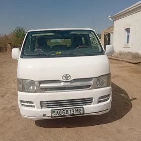 Toyota Hiace 2006