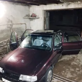 Opel Vectra 1992