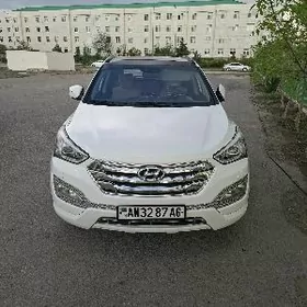 Hyundai Santa Fe 2013