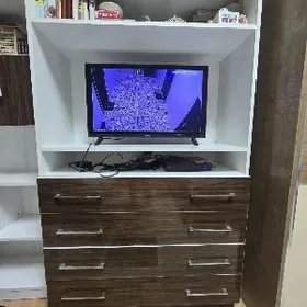 подставка под телевизор  и трю