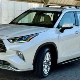 Toyota Highlander 2020