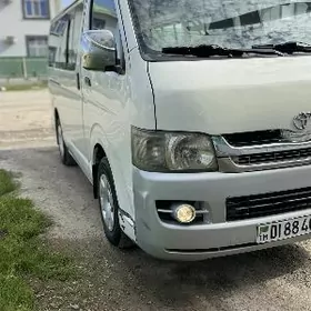 Toyota Hiace 2006