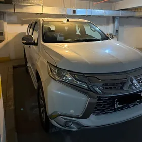 Mitsubishi Montero Sport 2019
