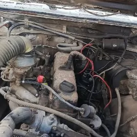 Mitsubishi Pajero 1993