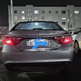 Toyota Camry 2016